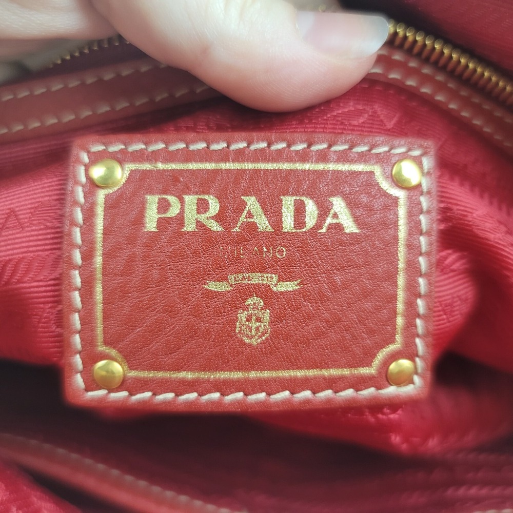 PRADA Vitello Daino Leather Shoulder Bag Red BL0778 - Picture 9 of 12
